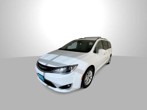 2019 Chrysler Pacifica Touring-L Plus