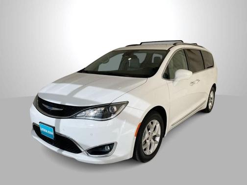2019 Chrysler Pacifica Touring-L Plus