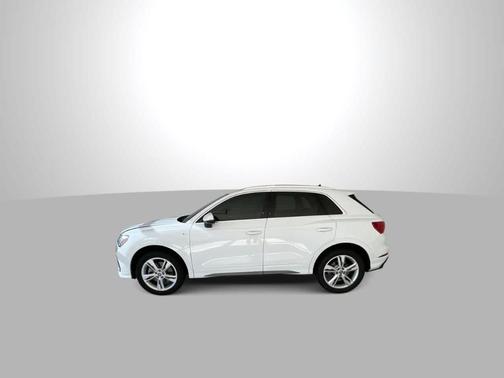2020 Audi Q3 45 S line Premium Plus
