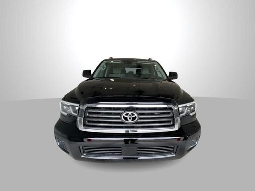 2019 Toyota Sequoia SR5