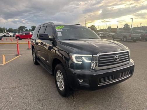 2019 Toyota Sequoia SR5