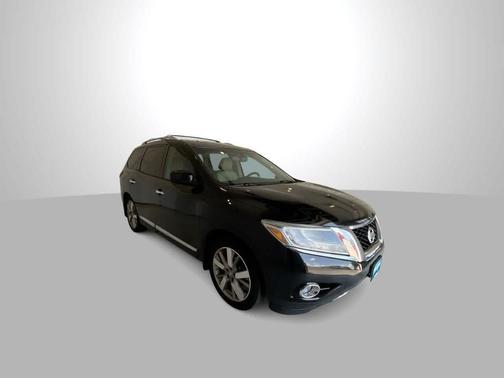 2016 Nissan Pathfinder Platinum