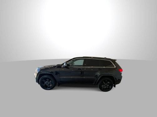 Brilliant Black Crystal Pearlcoat 2015 Jeep Grand Cherokee Altitude