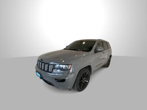 2022 Jeep Grand Cherokee WK Laredo