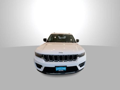 2023 Jeep Grand Cherokee Laredo