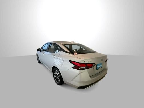 2024 Nissan Versa 1.6 SV