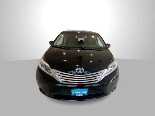 2017 Toyota Sienna Limited Premium