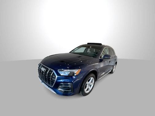 Navarra Blue Metallic 2021 Audi Q5 45 Premium