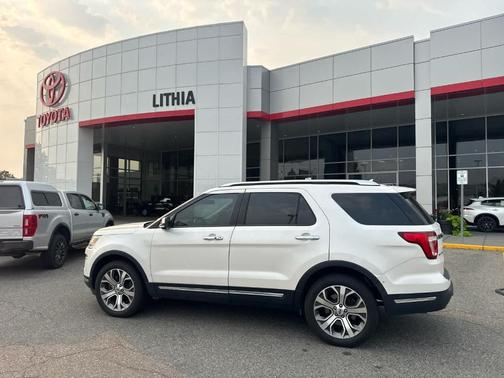 2019 Ford Explorer Limited
