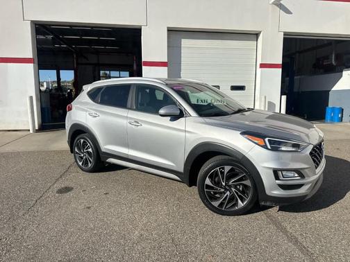 2020 Hyundai TUCSON Sport