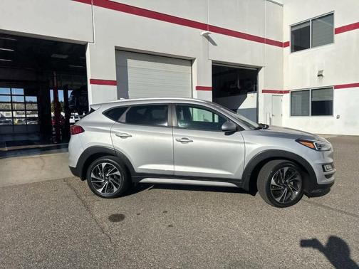 2020 Hyundai TUCSON Sport