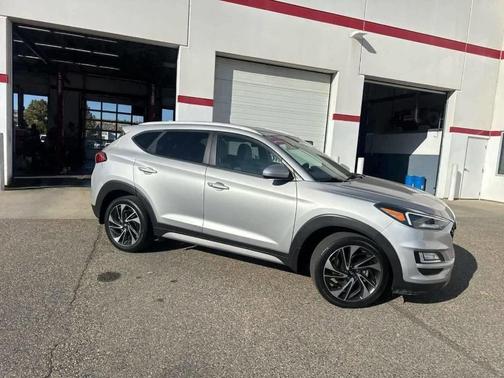 2020 Hyundai TUCSON Sport