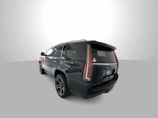2017 Cadillac Escalade Platinum