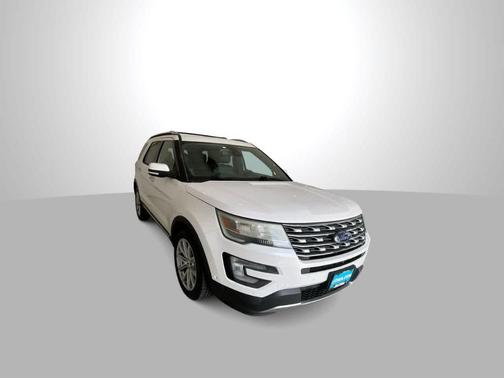 White Platinum Tri-Coat Metallic 2017 Ford Explorer Limited