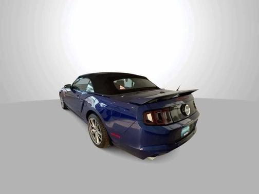 2014 Ford Mustang GT Premium