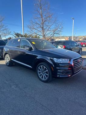 2019 Audi Q7 55 Premium Plus