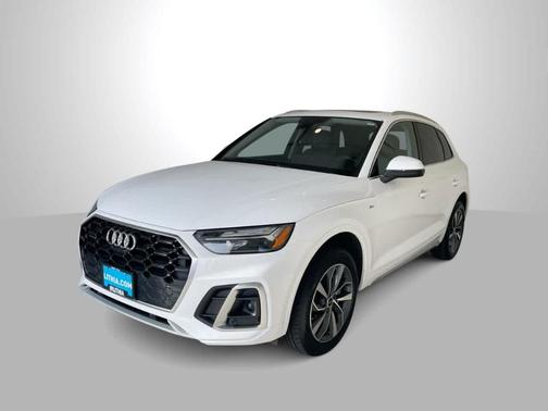 2024 Audi Q5 45 S line quattro Premium