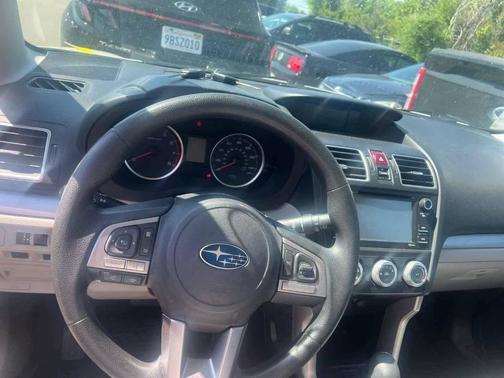 2017 Subaru Forester 2.5i
