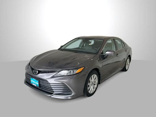 Predawn Gray Mica 2022 Toyota Camry LE
