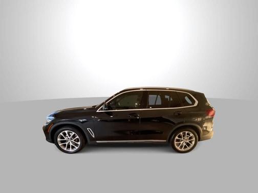 Black Sapphire Metallic 2021 BMW X5 xDrive40i