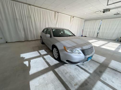 2012 Chrysler 200 Touring
