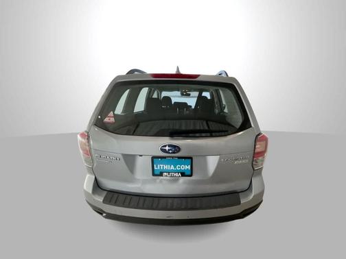 2017 Subaru Forester 2.5i