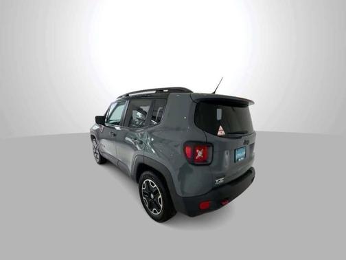 2015 Jeep Renegade Trailhawk