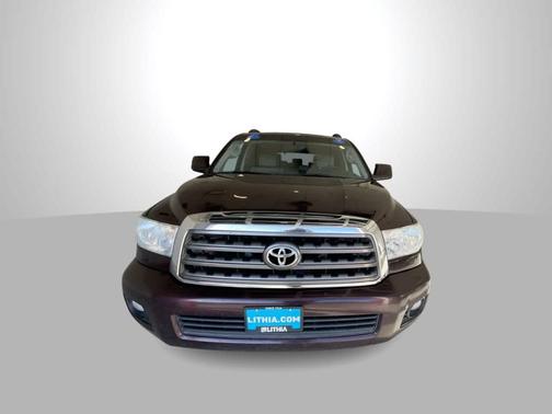 2016 Toyota Sequoia SR5