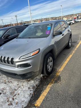 2016 Jeep Cherokee Sport