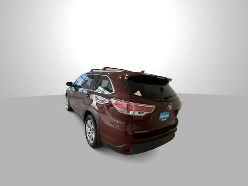 Ooh La La Rouge Mica 2016 Toyota Highlander Limited