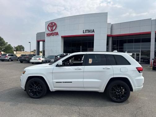 2018 Jeep Grand Cherokee Altitude