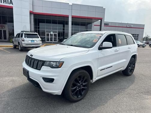 2018 Jeep Grand Cherokee Altitude