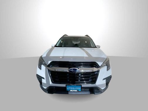 Crystal White Pearl 2023 Subaru Ascent Limited 7-Passenger