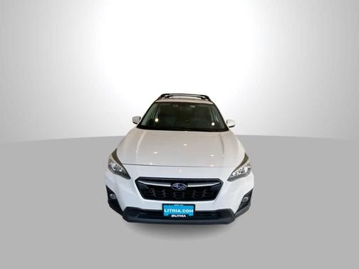 Crystal White Pearl 2018 Subaru Crosstrek 2.0i Premium