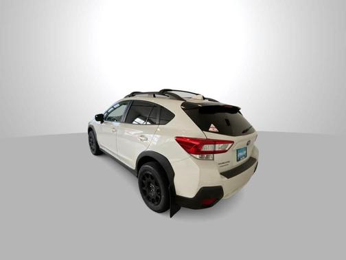 Crystal White Pearl 2018 Subaru Crosstrek 2.0i Premium