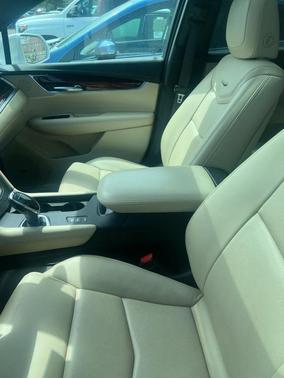 2019 Cadillac XT5 Premium Luxury