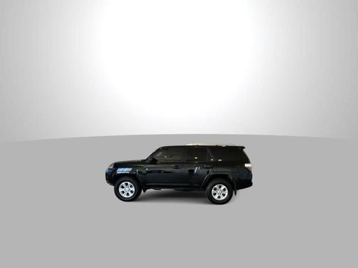 Midnight Black Metallic 2018 Toyota 4Runner SR5