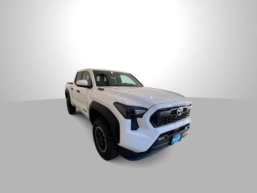 2025 Toyota Tacoma Hybrid TRD Off Road