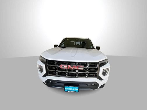 Summit White 2024 GMC Canyon AT4