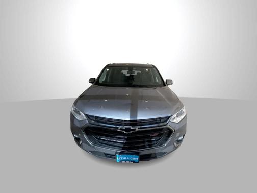 Satin Steel Metallic 2019 Chevrolet Traverse RS