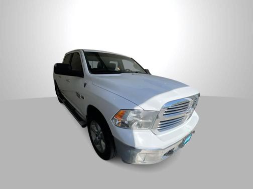 Bright White Clearcoat 2016 RAM 1500 Big Horn