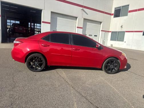2015 Toyota Corolla LE