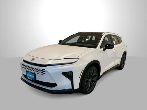 2025 Toyota Crown Signia Limited