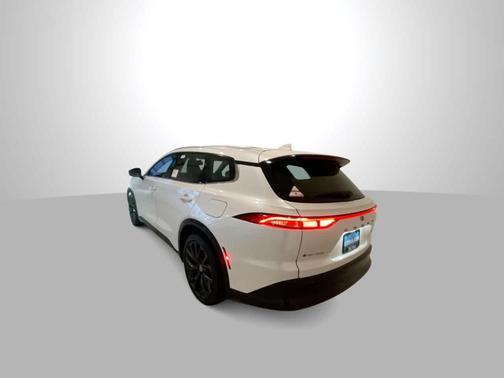 2025 Toyota Crown Signia Limited