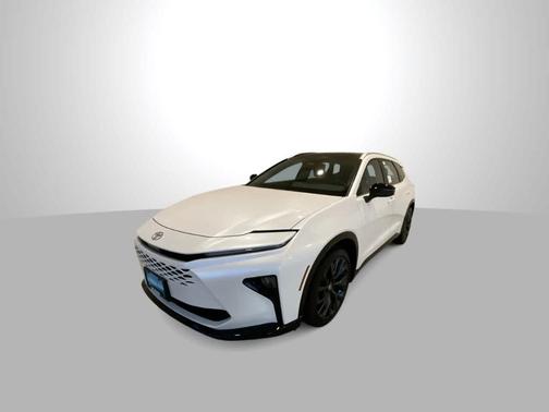 2025 Toyota Crown Signia Limited