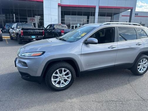 2018 Jeep Cherokee Latitude