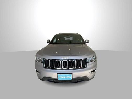 2020 Jeep Grand Cherokee Laredo E