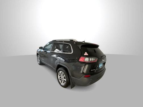 Diamond Black 2019 Jeep Cherokee Latitude Plus