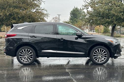 2025 Acura RDX 