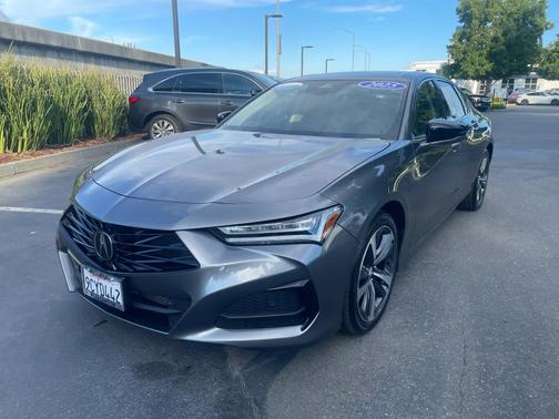 2025 Acura TLX 